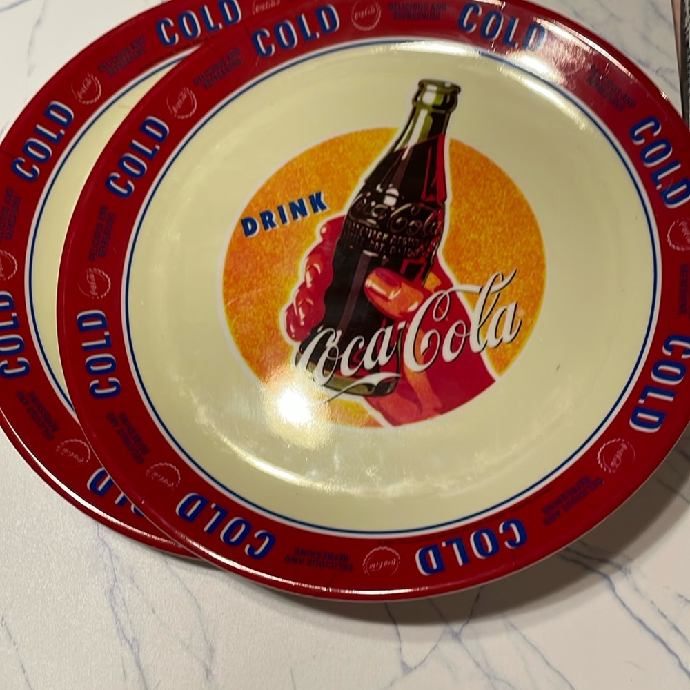 Set of 2 Vintage melamine Coke Plates- Delicious and refreshing, Drink Coca cola
